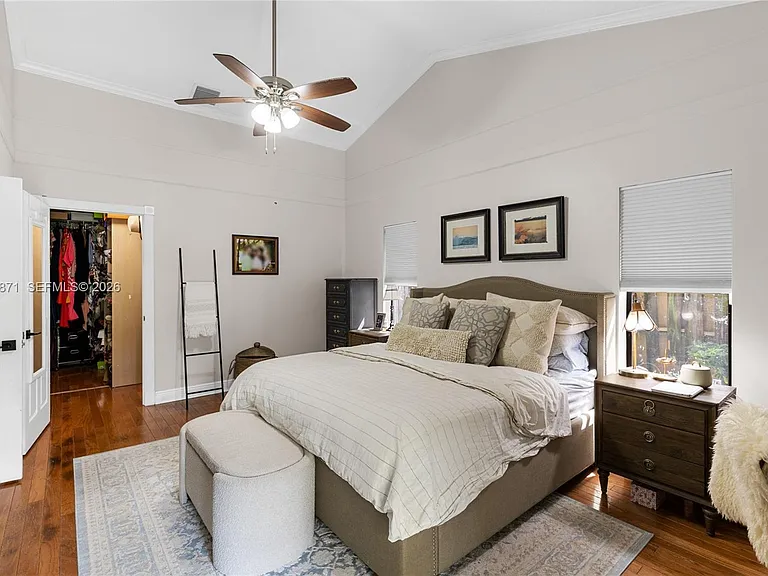 10900 NW 18th Ct — Photo 28