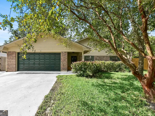 165 W Peach Ave, Kingsland, GA 31548
