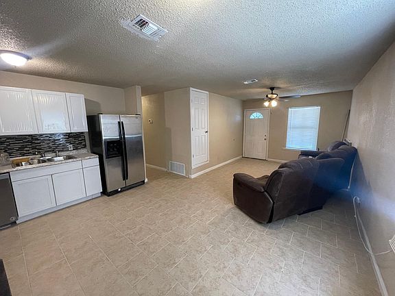 2nd image of 6239 Trail Valley Dr