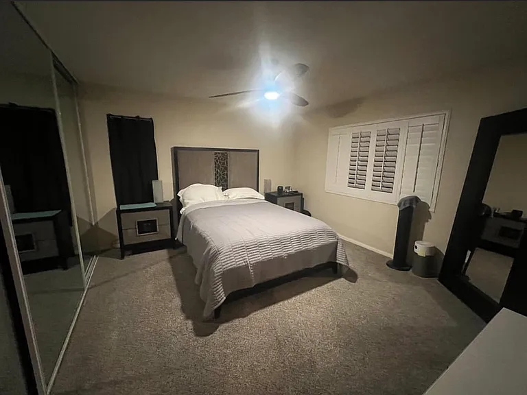4828 Bermuda Ave — Photo 32