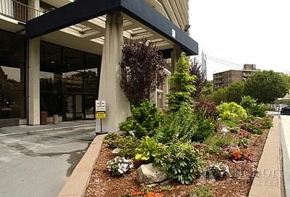 Sold by Anchor Associates | media 25