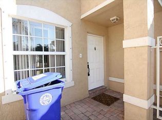 2239 NW 170th Ave, Pembroke Pines, FL 33028