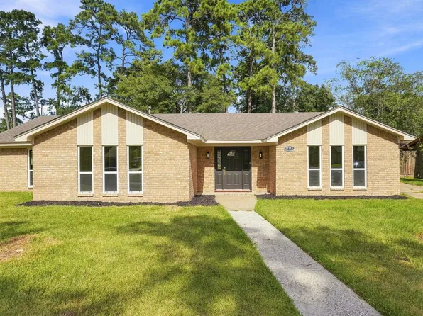27116 S Harlan Ln, Conroe, TX 77385
