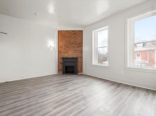 100 N Linden Ave #203, Pittsburgh, PA 15208