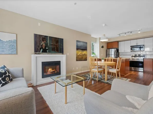 13239 Old Yale Rd #51, Surrey, BC V3T 3C5