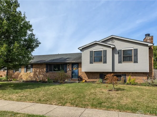 1803 Cudgell Dr, Miamisburg, OH 45342