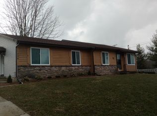 1220 Palmer Ct NE, Grand Rapids, MI 49505
