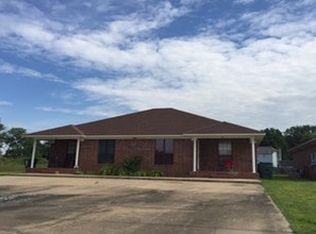 2740 Floyd Dr #A, Conway, AR 72034