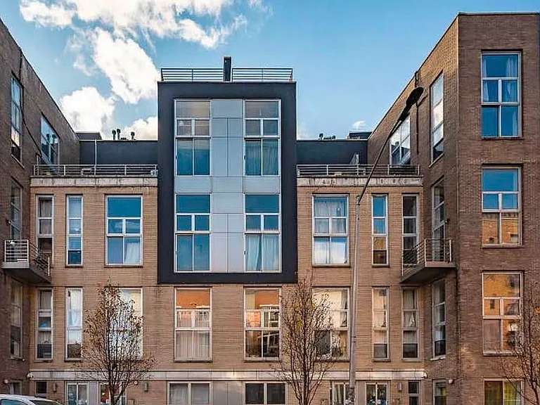 16 Meserole St #1B — Photo 9