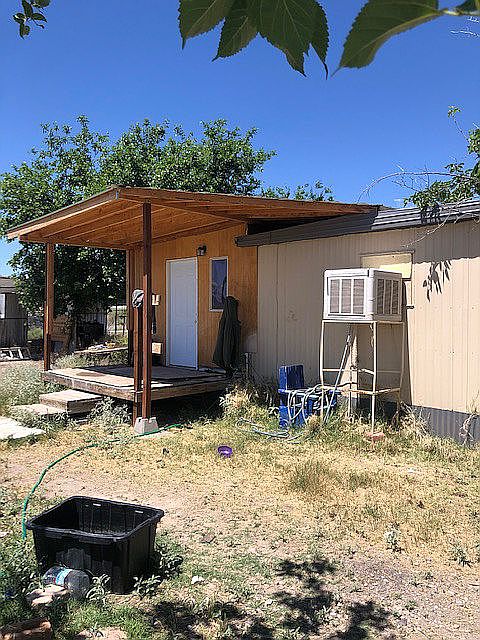 2nd image of 2877 Paradise Ave