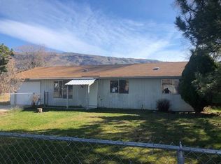 12 Indiana Ave, Rock Island, WA 98850