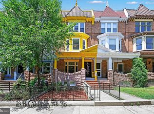 2730 N Calvert St, Baltimore, MD 21218