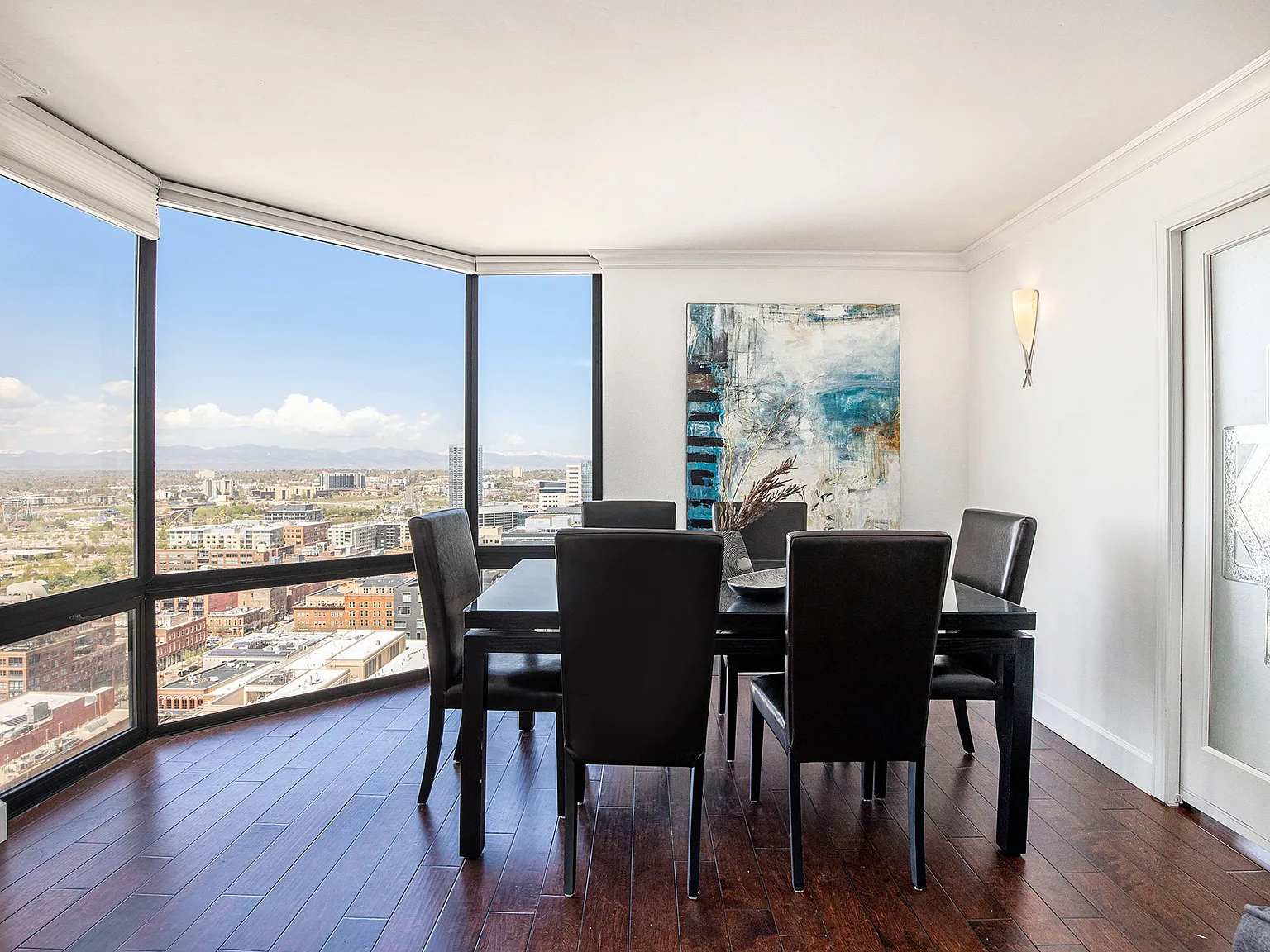 2 bed, 1283 sqft, $2,850 — Photo 3