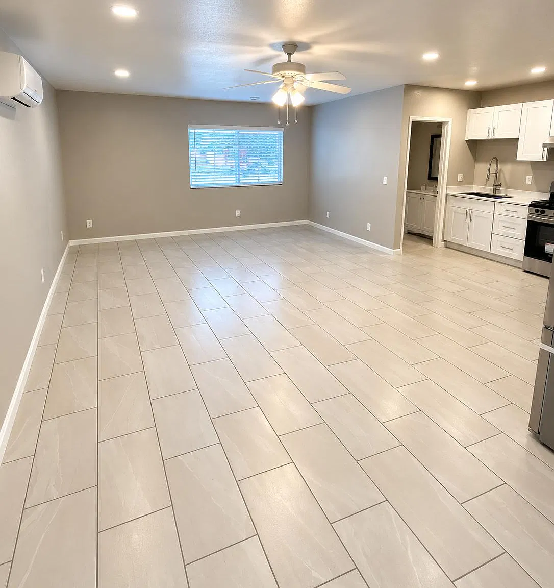 Studio, 500 sqft, $1,500 — Photo 2