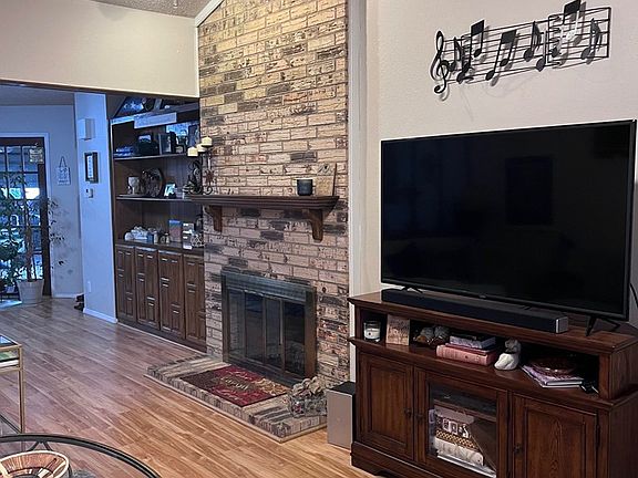 4th image of 3613 High Meadow Dr