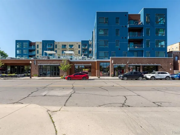 166 Oak St Suite 401, Wyandotte, MI 48192