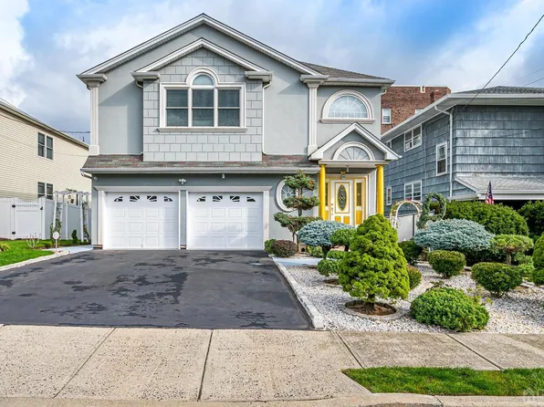 327 Springfield Ave, Hasbrouck Heights, NJ 07604