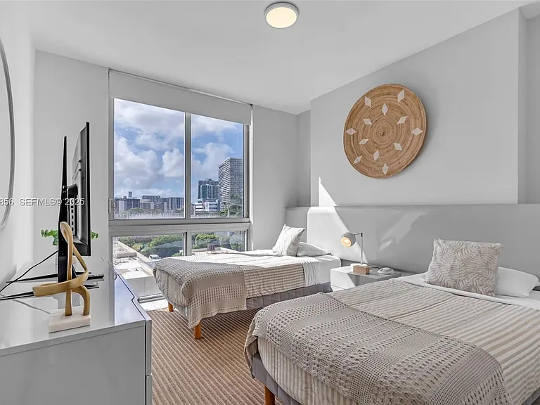 3900 Biscayne Blvd #S-312 — Photo 11