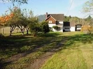 95191 Sitkum Ln, Myrtle Point, OR 97458