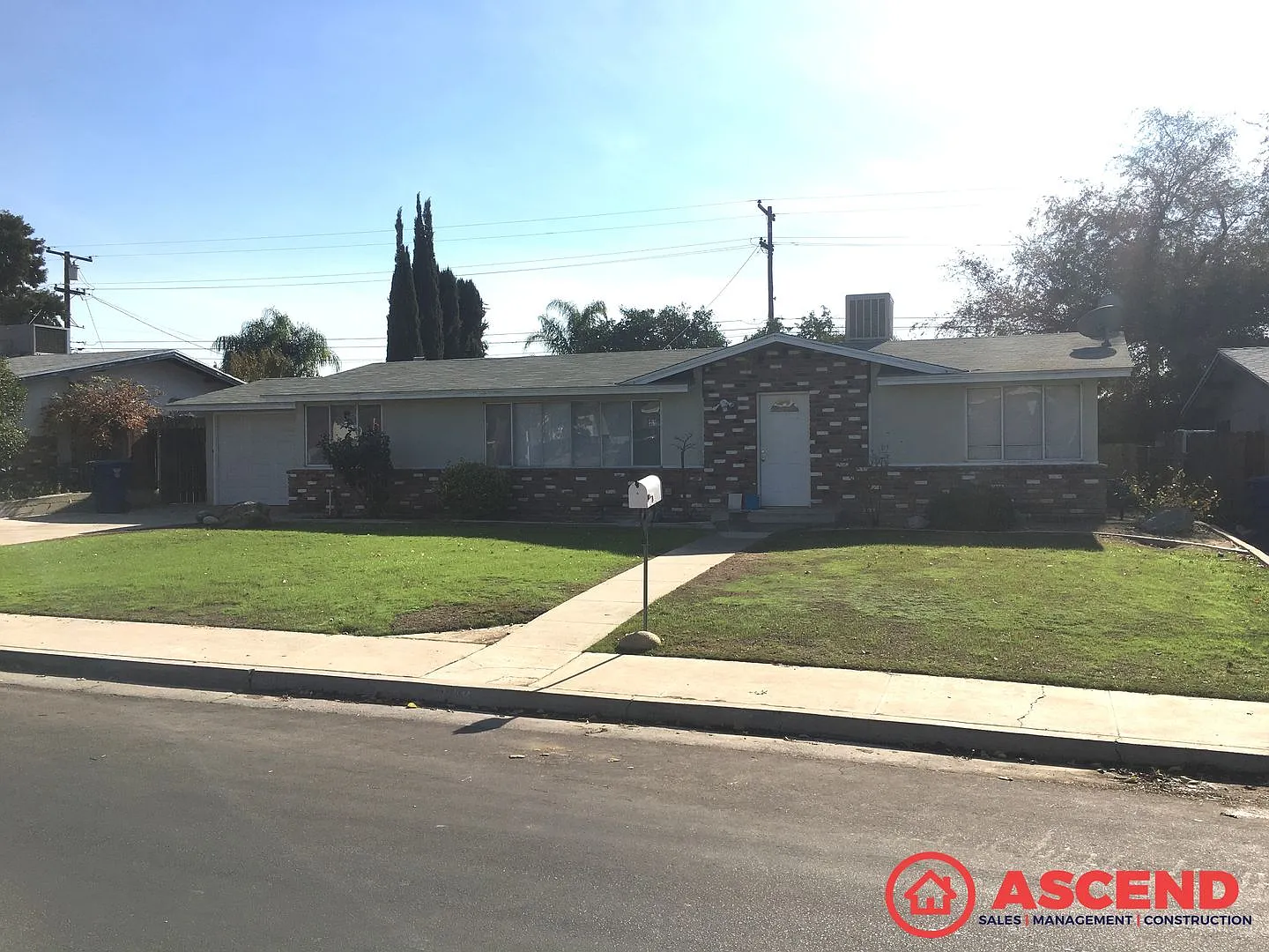 2813 Blade Ave photo 1