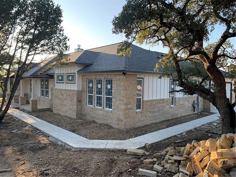 1st image of 26 Persimmon Dr