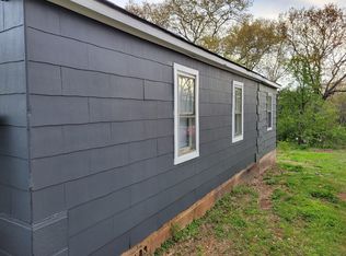 302 Lucius Dr, Anniston, AL 36201