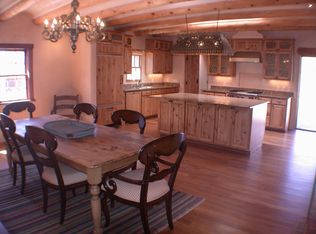 1523 Canyon Rd, Santa fe, NM 87501