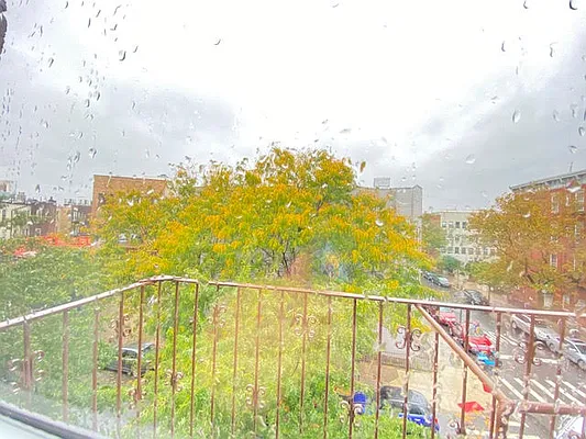 Rented by The InHouse Group | media 7