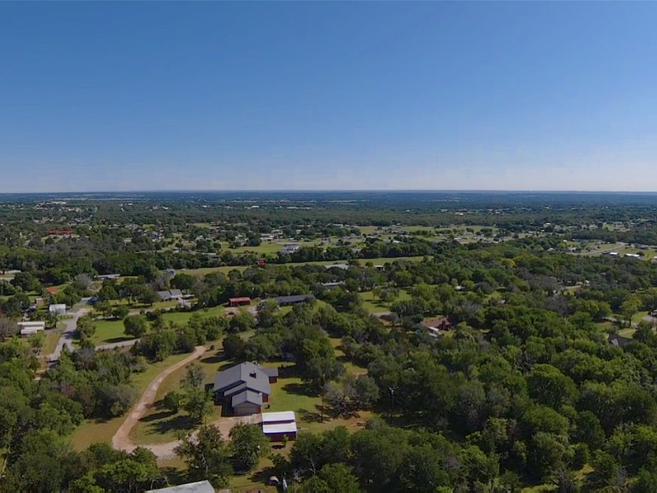 1st image of 101 Oak Country Est