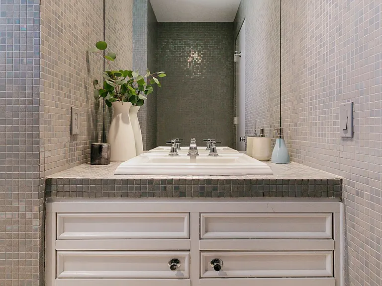 47075 Marrakesh Dr — Photo 44