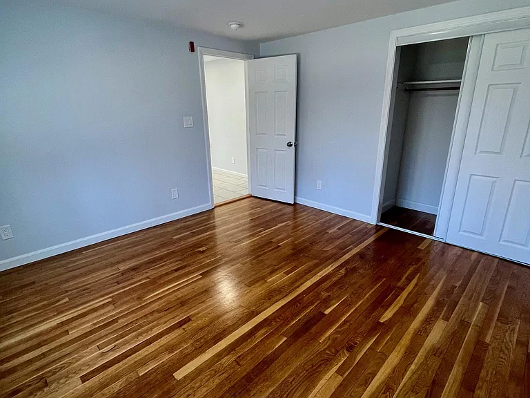 200 Bulgarmarsh Rd #7 — Photo 11