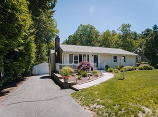 8 Kenneth Lunden Dr, East Longmeadow, MA 01028