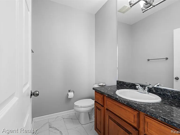 1066 Lorenzo Ct #1 — Photo 34