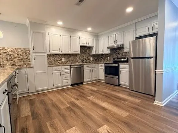 518 Camrose Cir NE, Concord, NC 28025