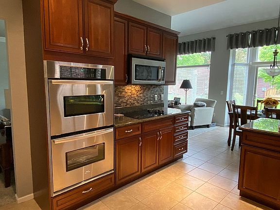 3rd image of 50040 Watling St