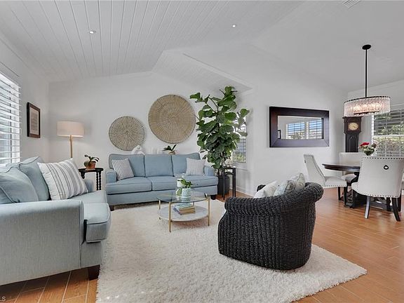 2nd image of 6555 Willow Lake CIR