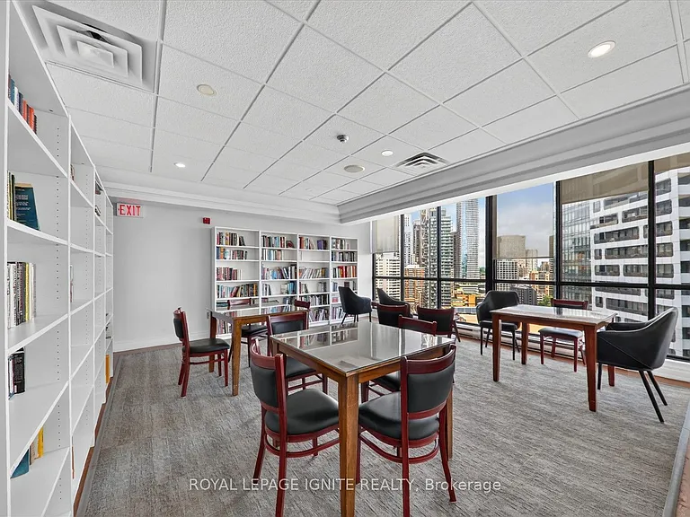 24 Wellesley St W #1206 — Photo 31