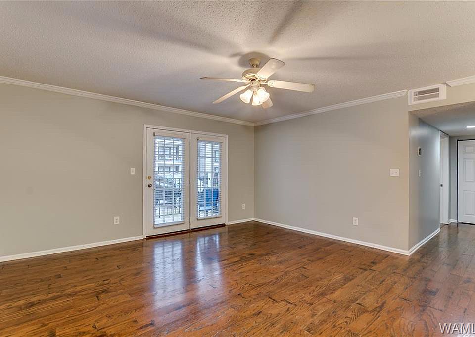 1st image of 120 15th St E APT 411