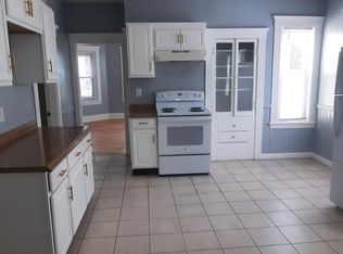 47 Everard St APT 2, Worcester, MA 01605