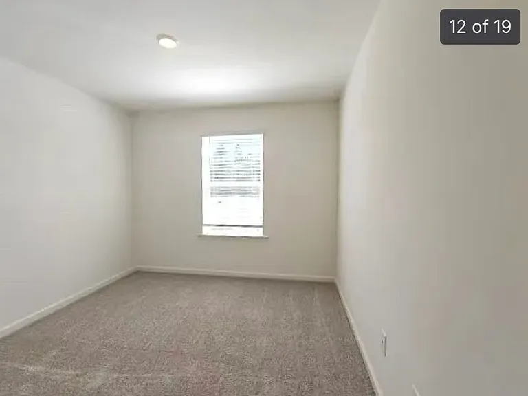 511 Eastwood Dr — Photo 14