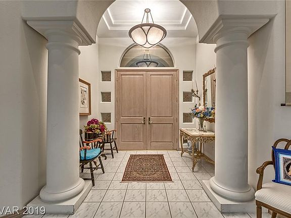 5th image of 2270 Trafalgar Ct