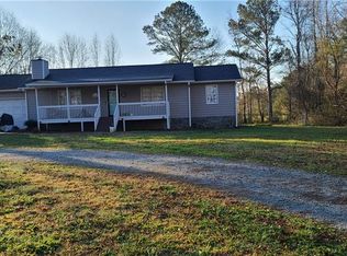 411 Old Corinth Rd, Buchanan, GA 30113