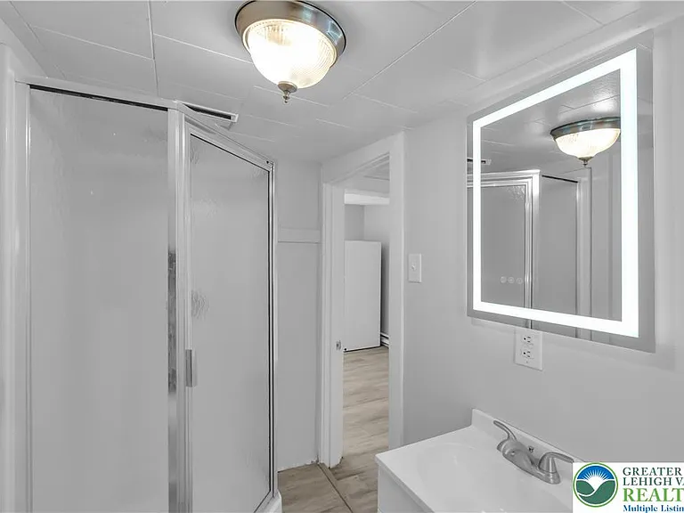 149 W Ridge St #2B — Photo 8