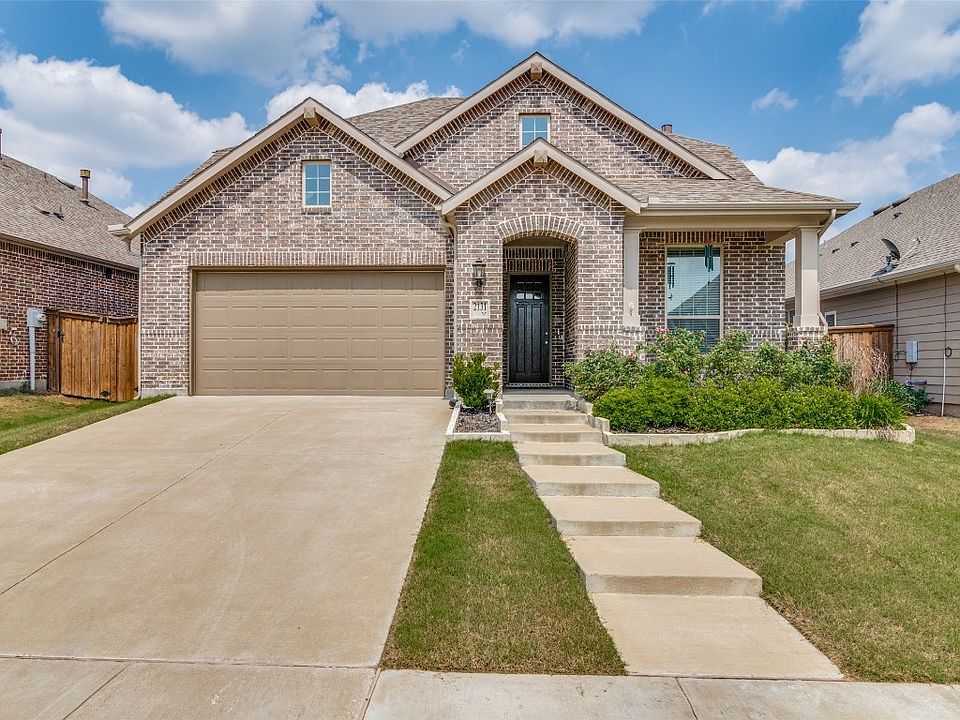 1st image of 2131 Mossbrook Dr