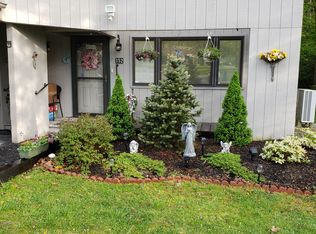 152 Ridge Dr, Tannersville, PA 18372