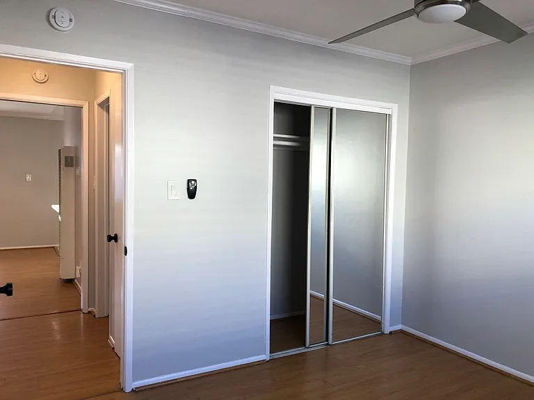 120 Roswell Ave #9 — Photo 46