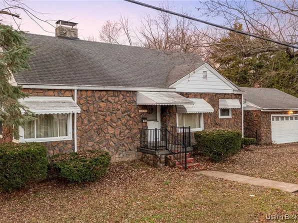 1021 S Sherwood Avenue, Clarksville, IN 47129