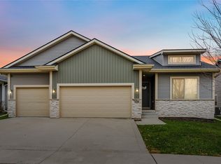 1324 Tuscany Dr SE, Altoona, IA 50009