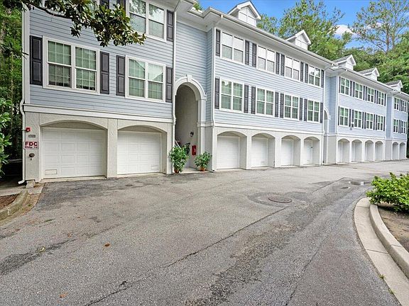 4th image of 60 Fenwick Hall Allee Aly #1214