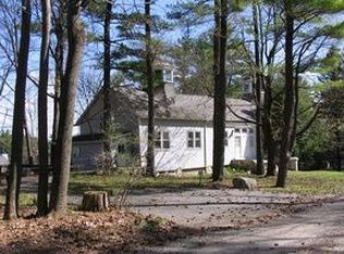 4 Fox Hollow Rd, Lenox, MA 01240